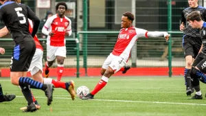 Why Choose a Football Boarding School in England Over a Traditional or International Option?